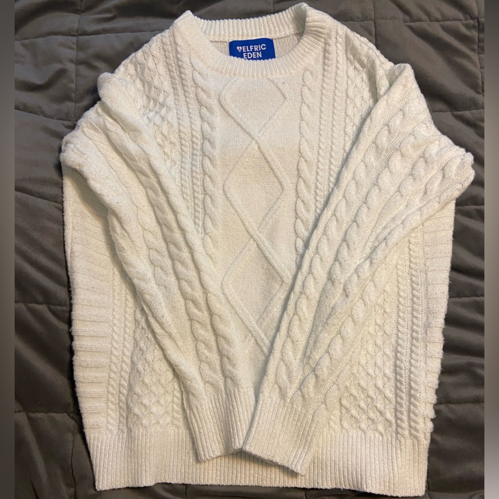 AELFRIC EDEN White Cable Knit Sweater
